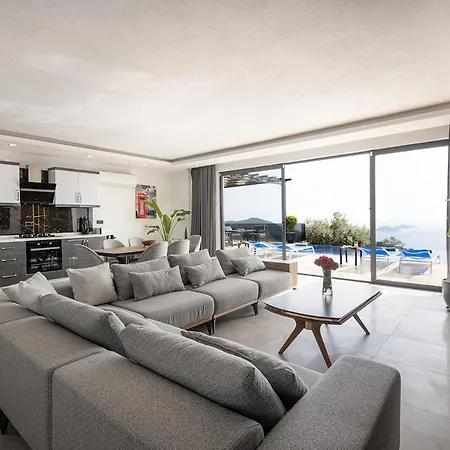Villa Upper House
